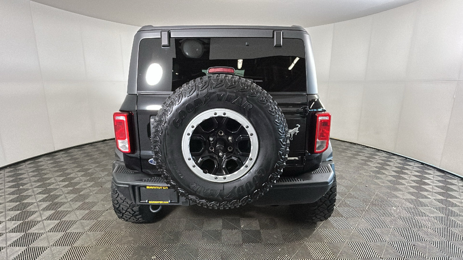 Used 2022 Ford Bronco Black Diamond w/ Sasquatch Package AWD/4WD image 4