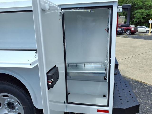 New 2025 Chevrolet Express 3500 w/ Power Convenience Package image 20