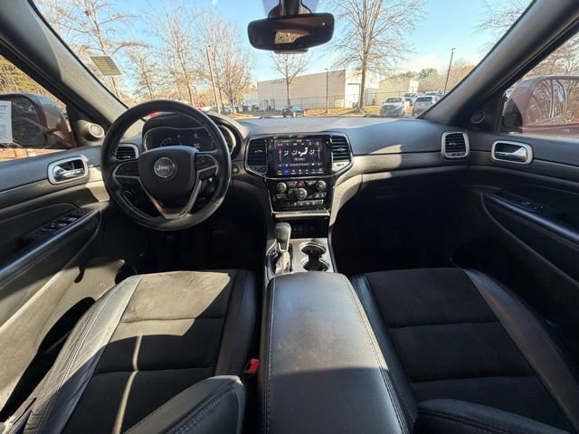 Used 2020 Jeep Grand Cherokee Altitude image 10