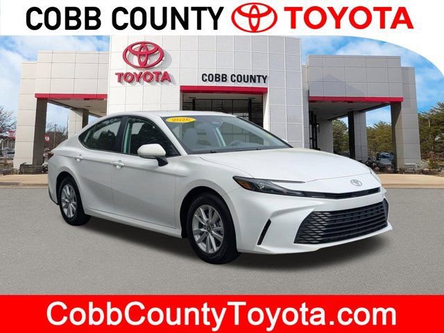 Used 2026 Toyota Camry LE image 1