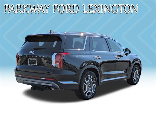 Used 2023 Hyundai Palisade Limited w/ Cargo Package image 5