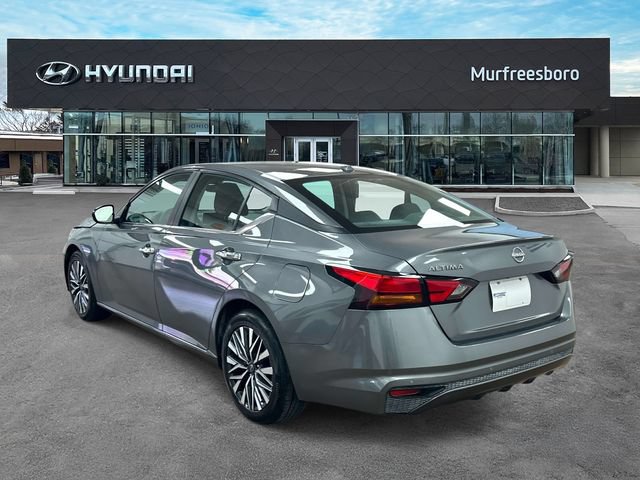 Used 2025 Nissan Altima 2.5 SV FWD image 7