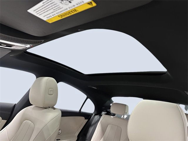 Used 2025 Mercedes-Benz CLA 250 4MATIC image 15