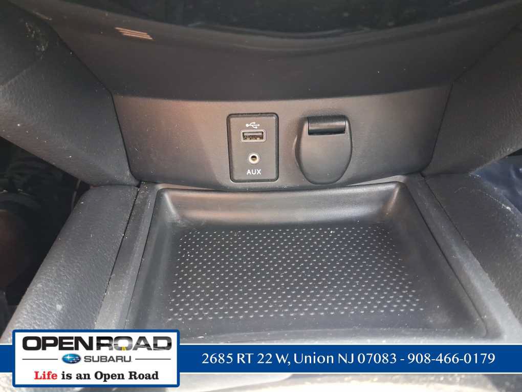Used 2017 Nissan Rogue S w/ Appearance Package AWD/4WD image 62