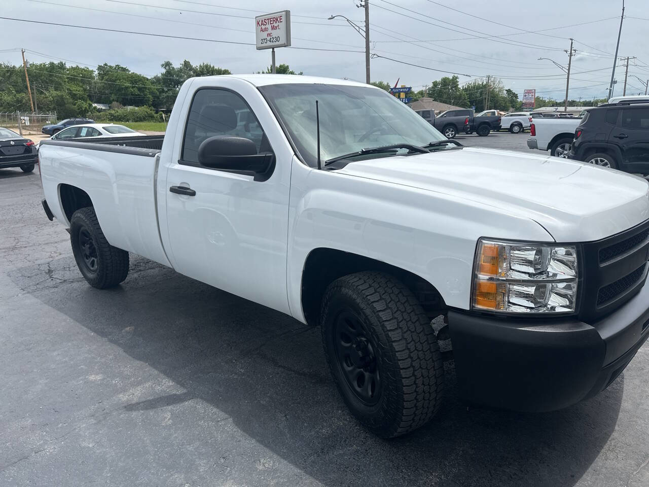 Used 2012 Chevrolet Silverado 1500 W/T RWD image 5