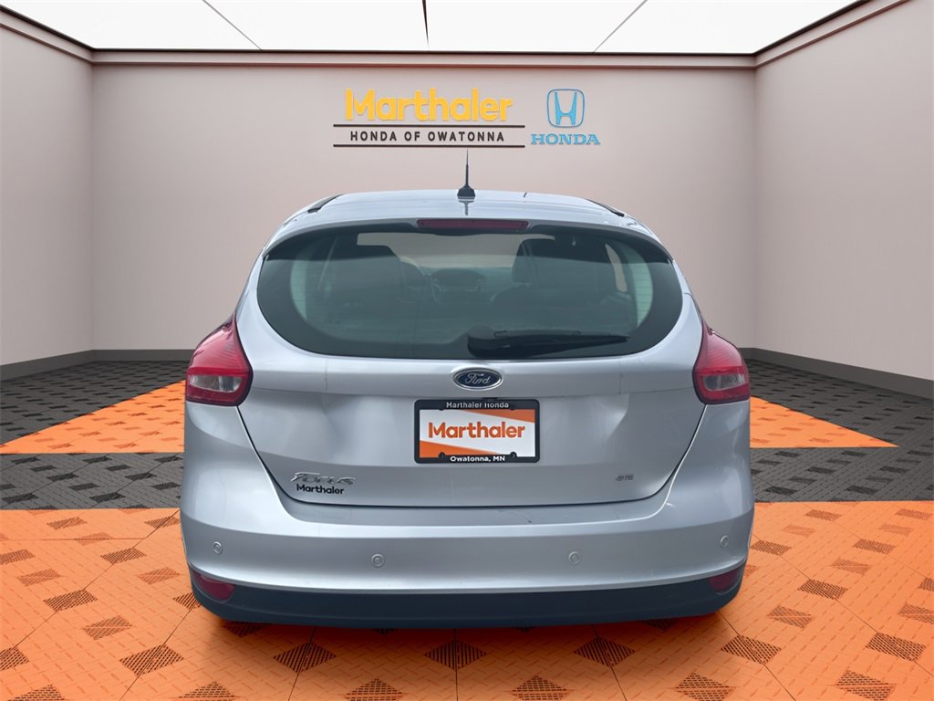 Used 2016 Ford Focus SE w/ Equipment Group 201A image 4