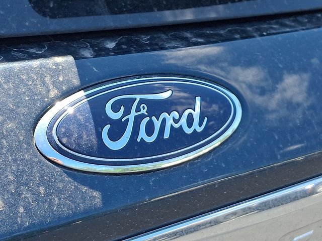 Certified 2022 Ford Explorer XLT w/ Equipment Group 202A AWD/4WD image 37