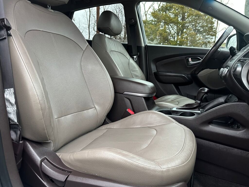 Used 2014 Hyundai Tucson Limited w/ Technology Package 02 image 25