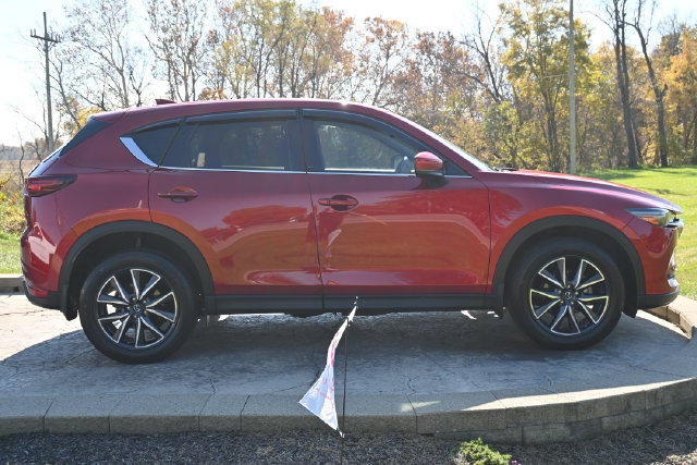 Used 2018 MAZDA CX-5 Grand Touring w/ Premium Package FWD image 4