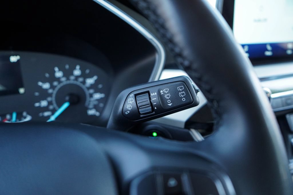 Used 2021 Ford Escape SE w/ Convenience Package FWD image 31
