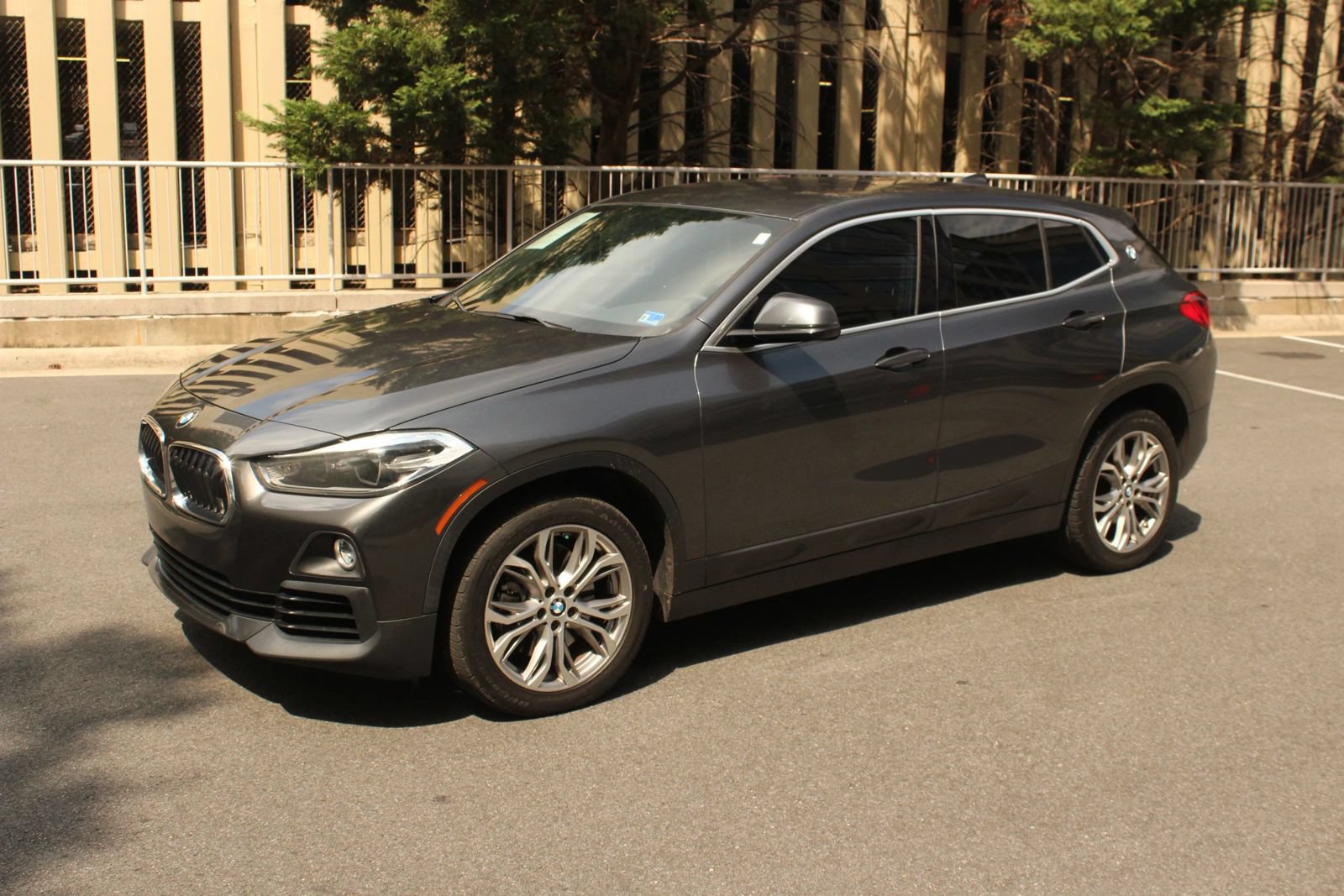 Used 2018 BMW X2 sDrive28i w/ Convenience Package FWD image 12