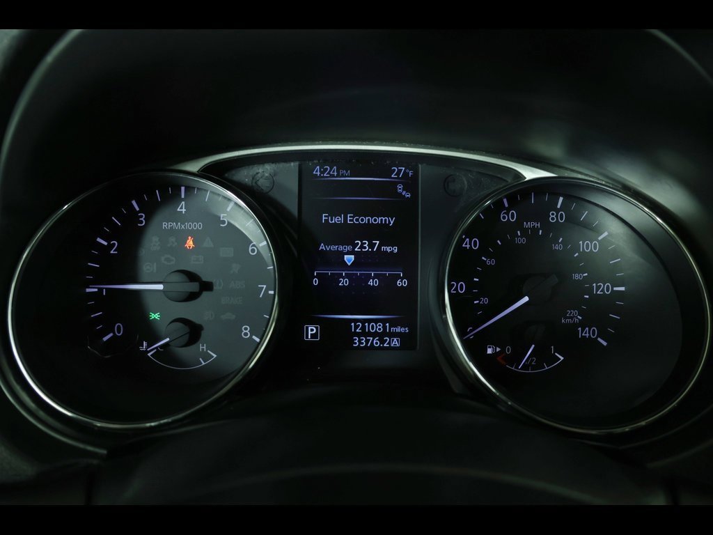 Used 2016 Nissan Rogue SV w/ SV Premium Package image 20