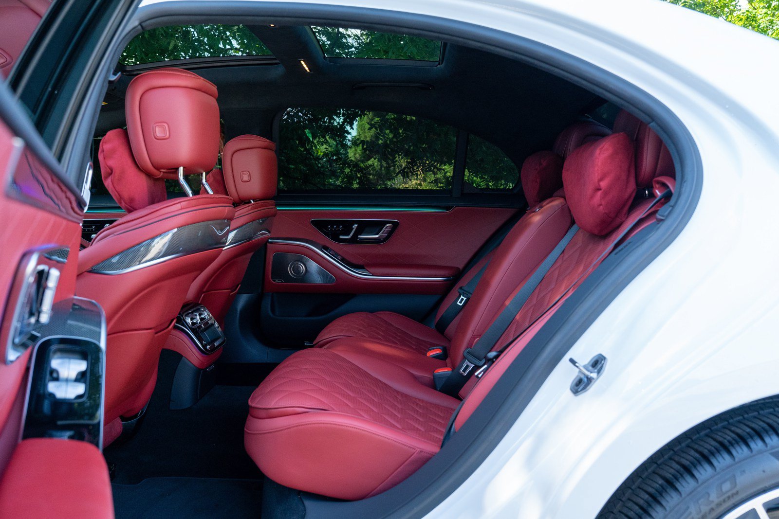 Used 2025 Mercedes-Benz S 580 4MATIC Sedan image 25