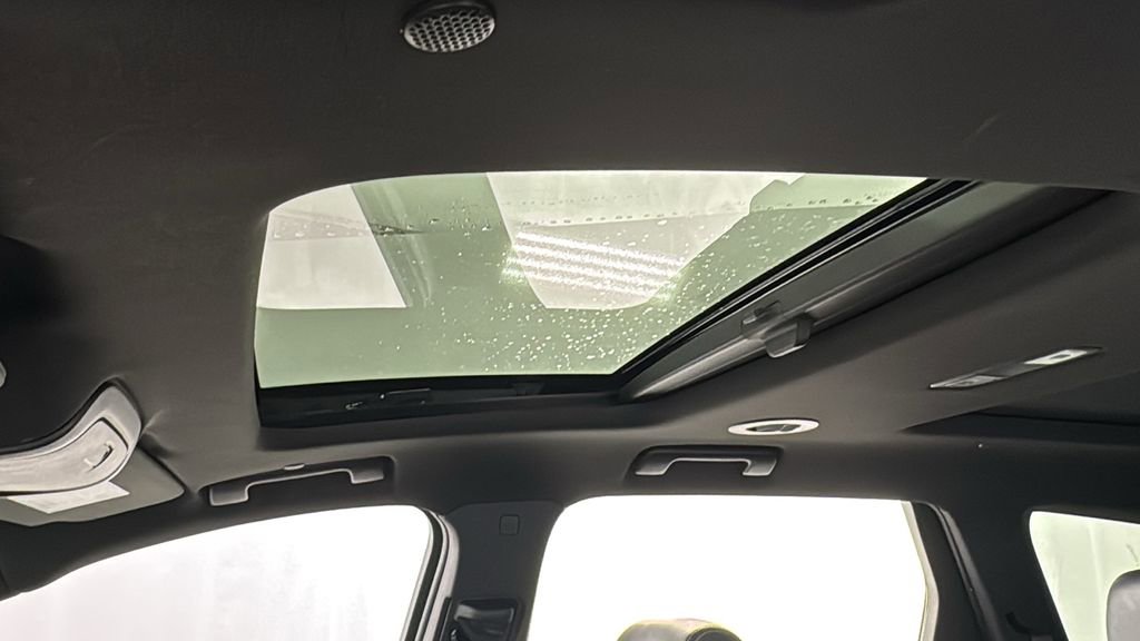 Used 2023 Buick Enclave Essence w/ Experience Buick Package image 39