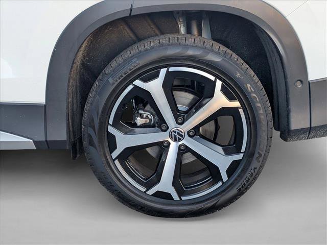 New 2026 Volkswagen Tiguan SE image 15