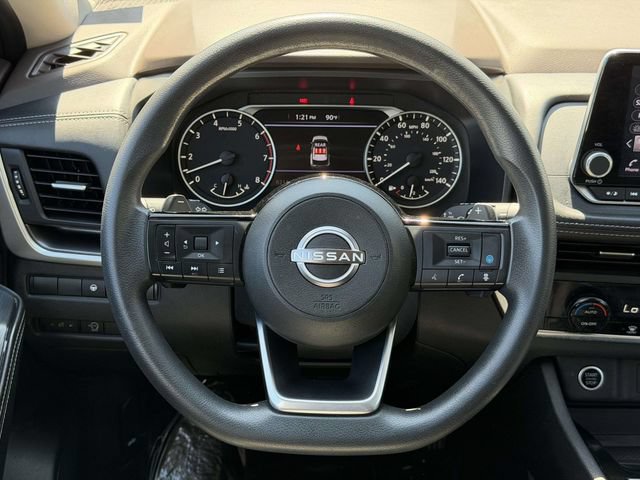 Used 2023 Nissan Rogue SV AWD/4WD image 19