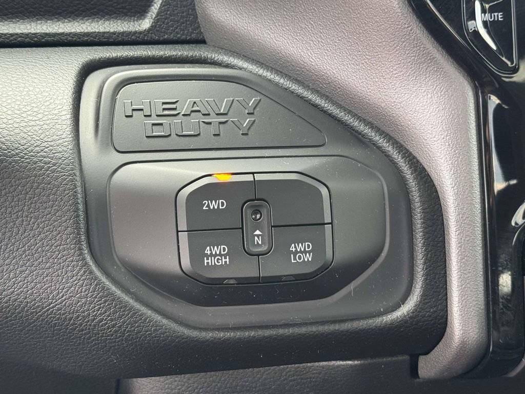 Used 2026 RAM 2500 Big Horn AWD/4WD image 21