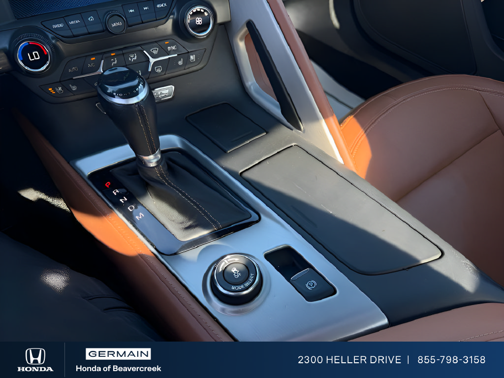 Used 2019 Chevrolet Corvette Stingray Convertible w/ 2LT Preferred Equipment Group RWD image 19