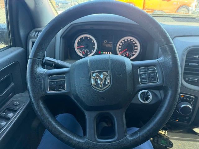 Used 2015 RAM 1500 Express image 15