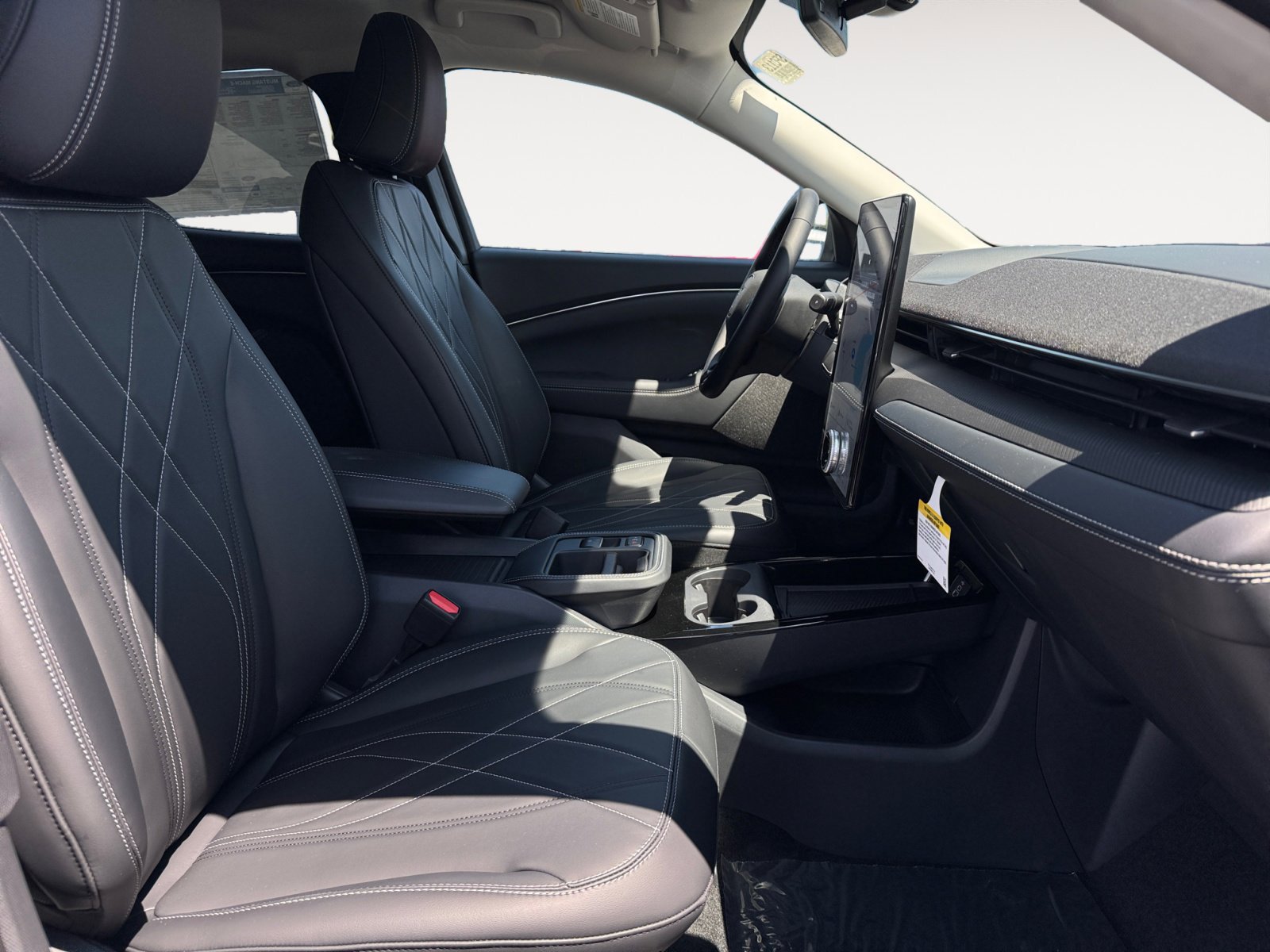 New 2025 Ford Mustang Mach-E Select w/ Comfort Package Lite image 17