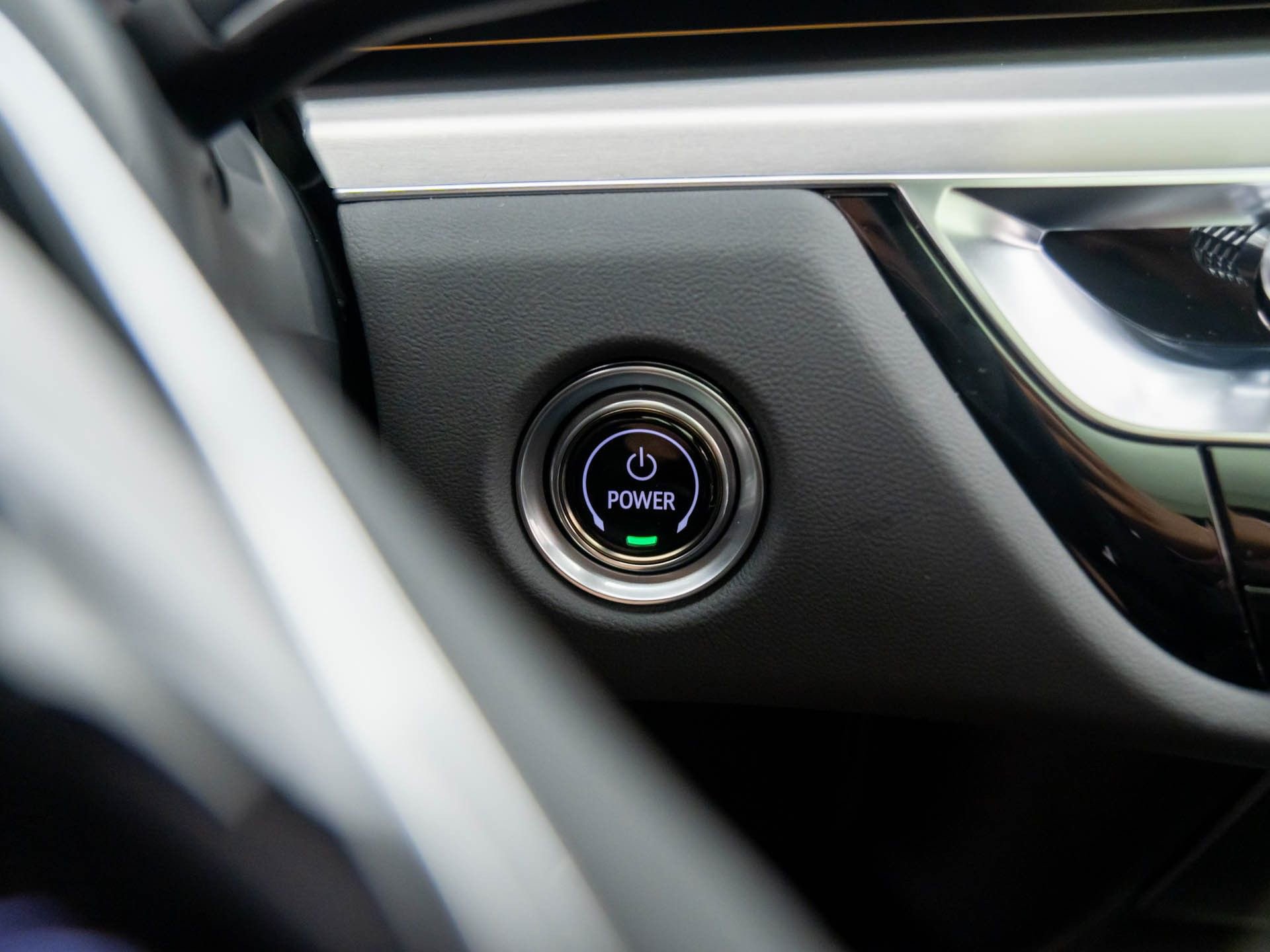 New 2025 Cadillac Lyriq Luxury image 18
