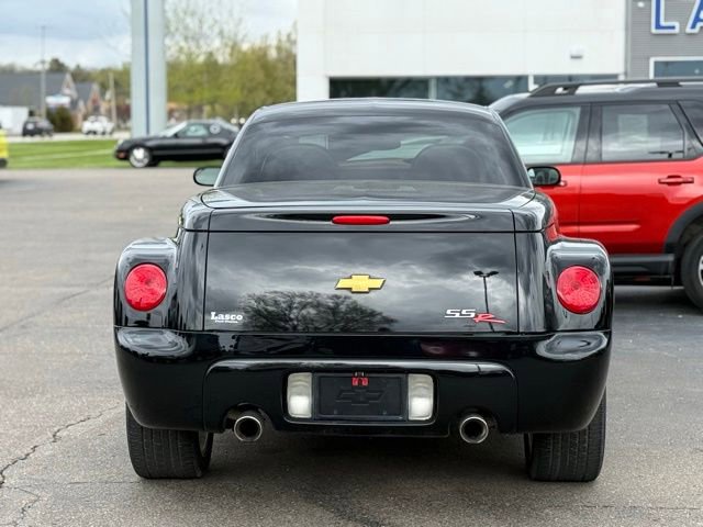 Used 2003 Chevrolet SSR w/ Preferred Equipment Group RWD image 41