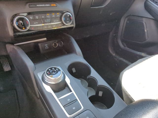 Used 2022 Ford Escape SE w/ SE Sport Appearance Package image 29