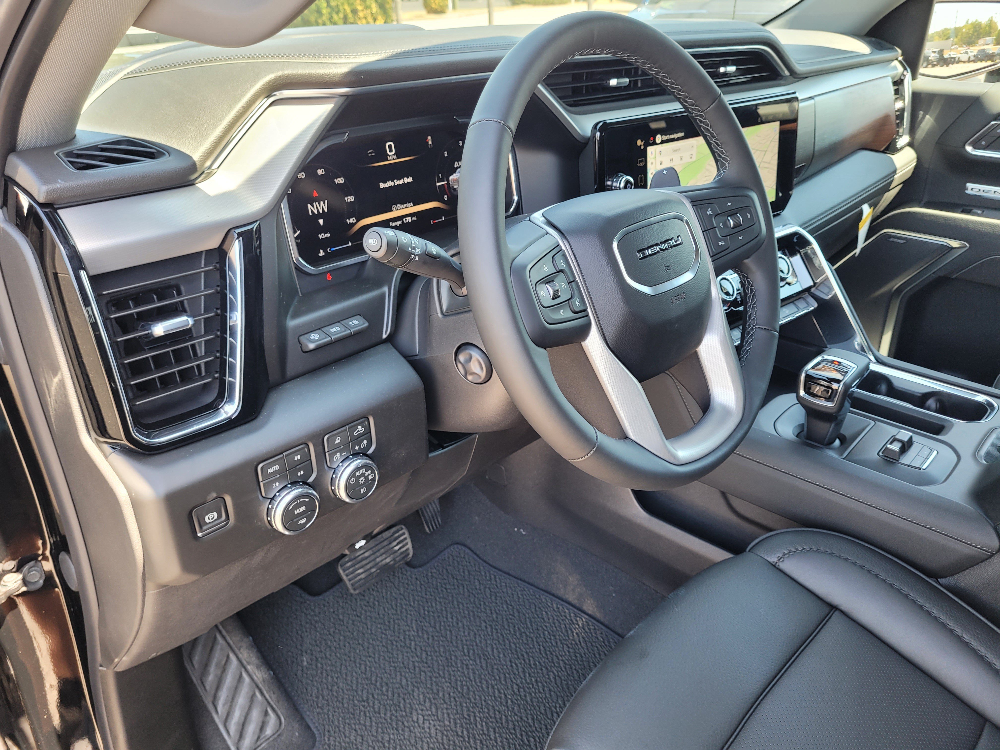 New 2026 GMC Sierra 1500 Denali w/ Denali Reserve Package AWD/4WD image 21