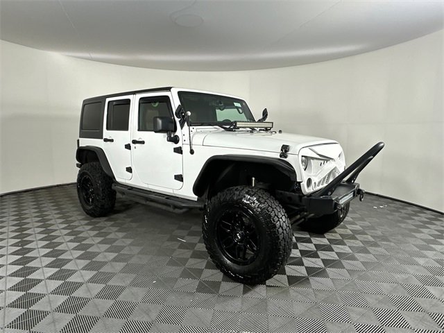 Used 2014 Jeep Wrangler Unlimited Rubicon w/ Dual Top Group image 3