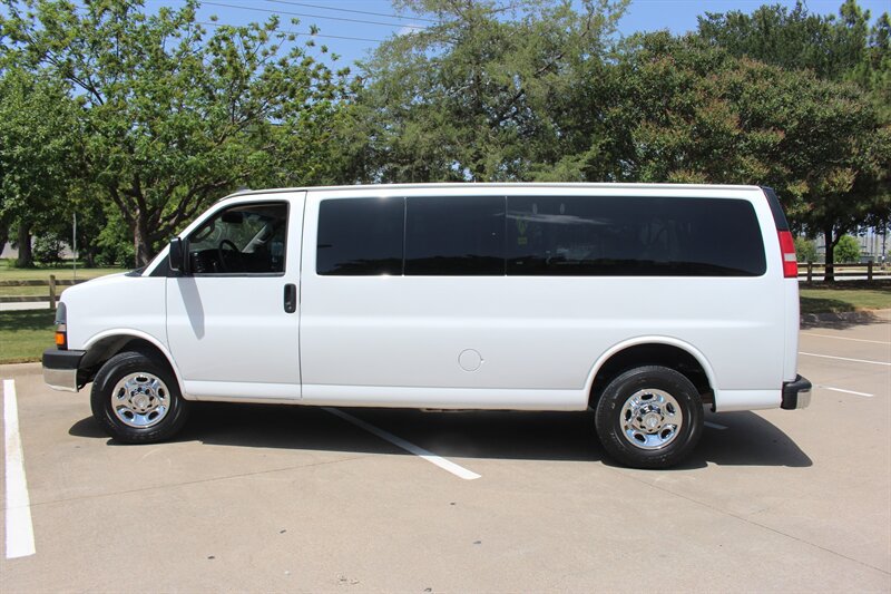 Used 2016 Chevrolet Express 3500 LT w/ LT Preferred Equipment Group RWD image 2