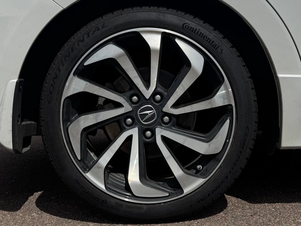 Used 2017 Acura ILX w/ Technology & A-SPEC Package FWD image 12