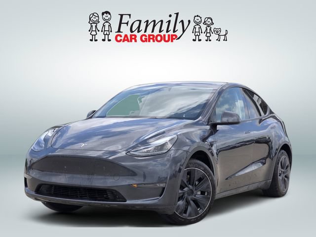 Used 2024 Tesla Model Y Long Range AWD/4WD image 1