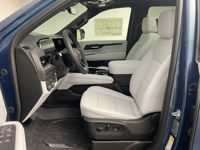 New 2026 Chevrolet Suburban Premier image 12