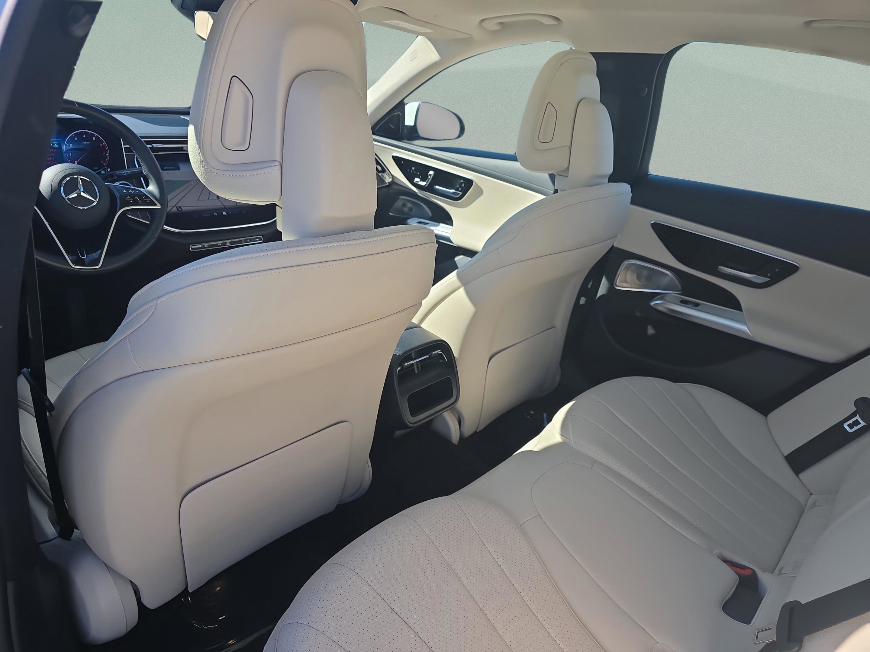 Used 2024 Mercedes-Benz E 450 4MATIC Sedan image 13