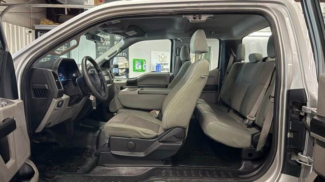 Used 2018 Ford F250 XL w/ Power Equipment Group image 19