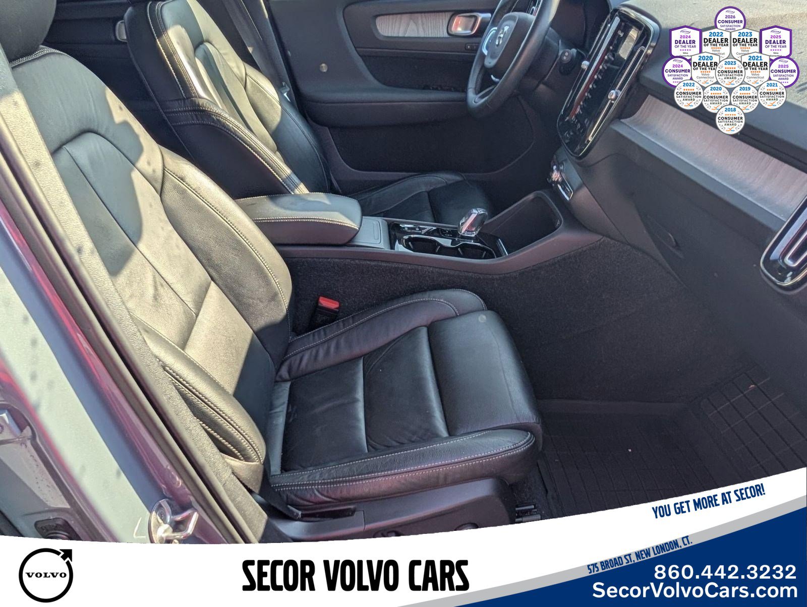 Used 2023 Volvo XC40 B5 Plus w/ Driver Assist Package AWD/4WD image 27