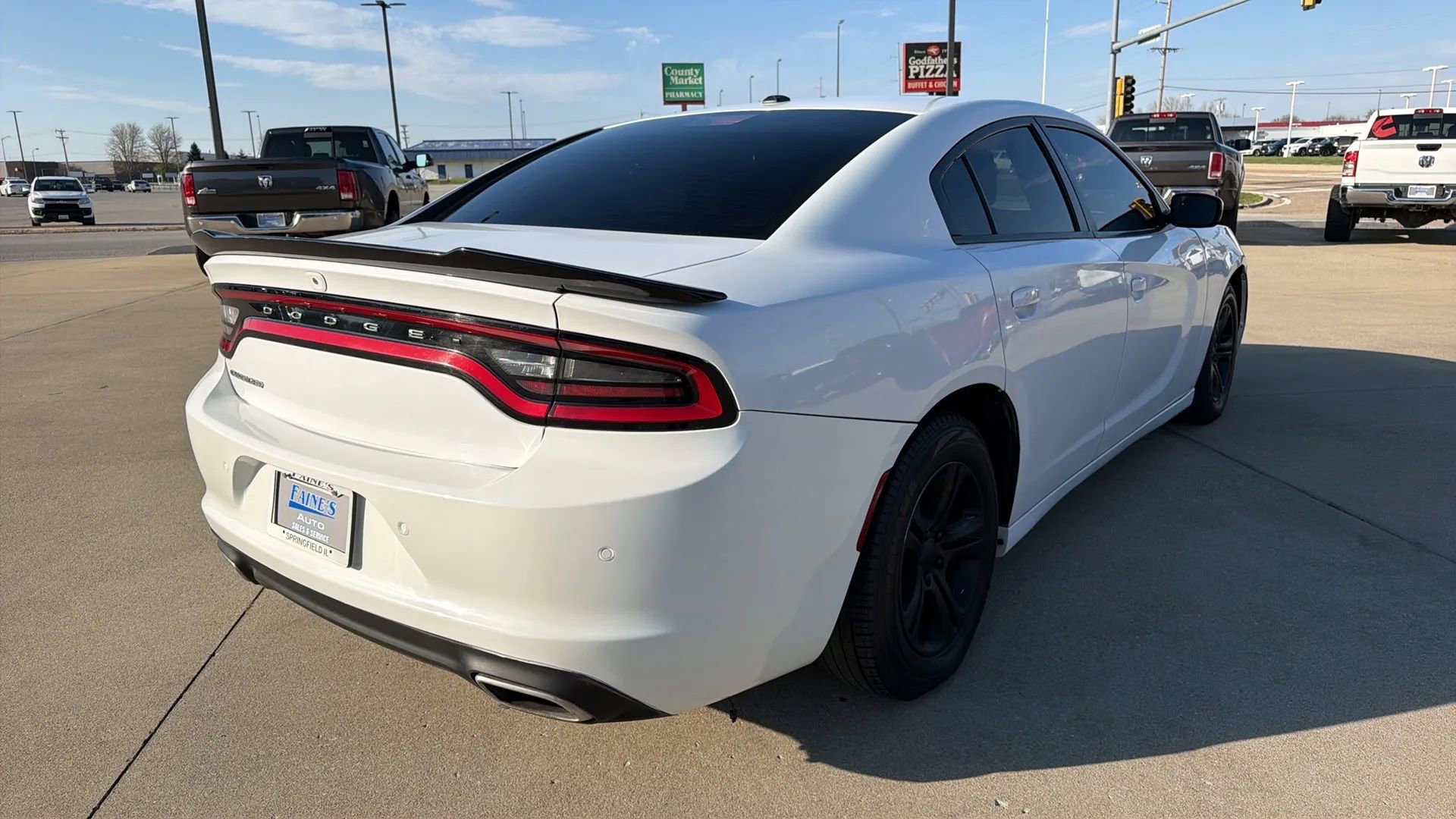 Used 2020 Dodge Charger SXT image 18