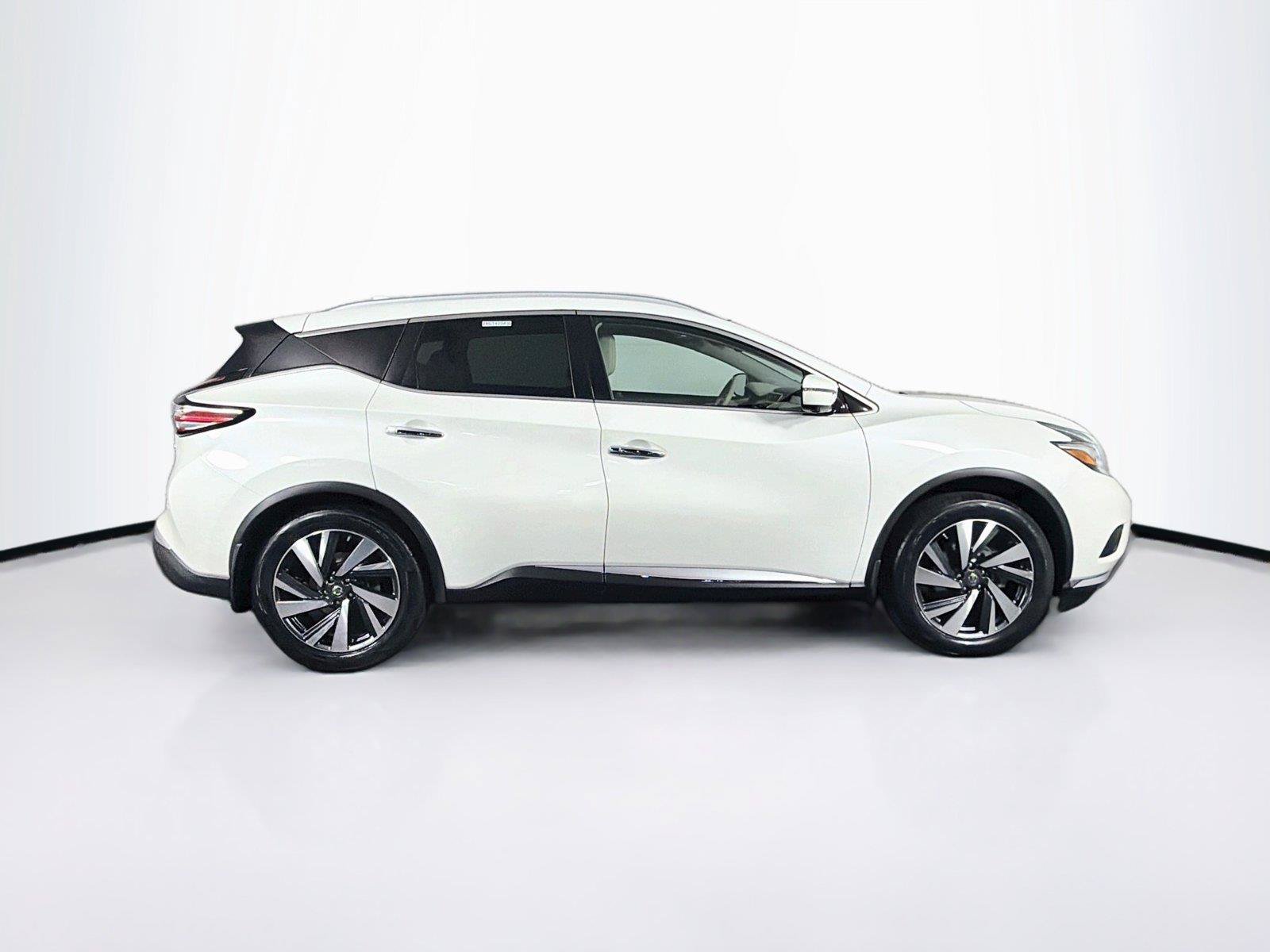Used 2018 Nissan Murano Platinum w/ Cargo Package AWD/4WD image 12