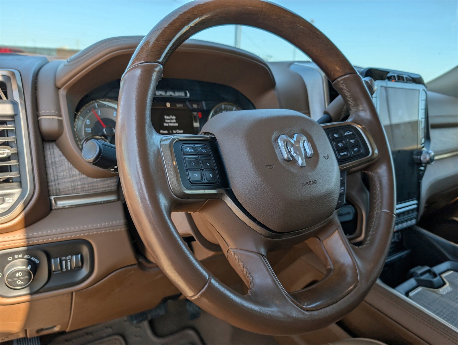 Used 2022 RAM 3500 Limited image 22