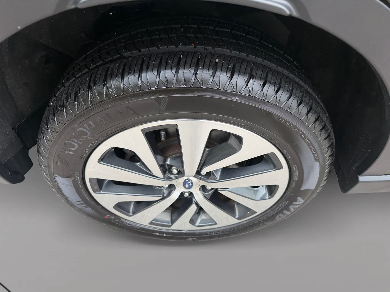 Used 2023 Subaru Outback Premium AWD/4WD image 9
