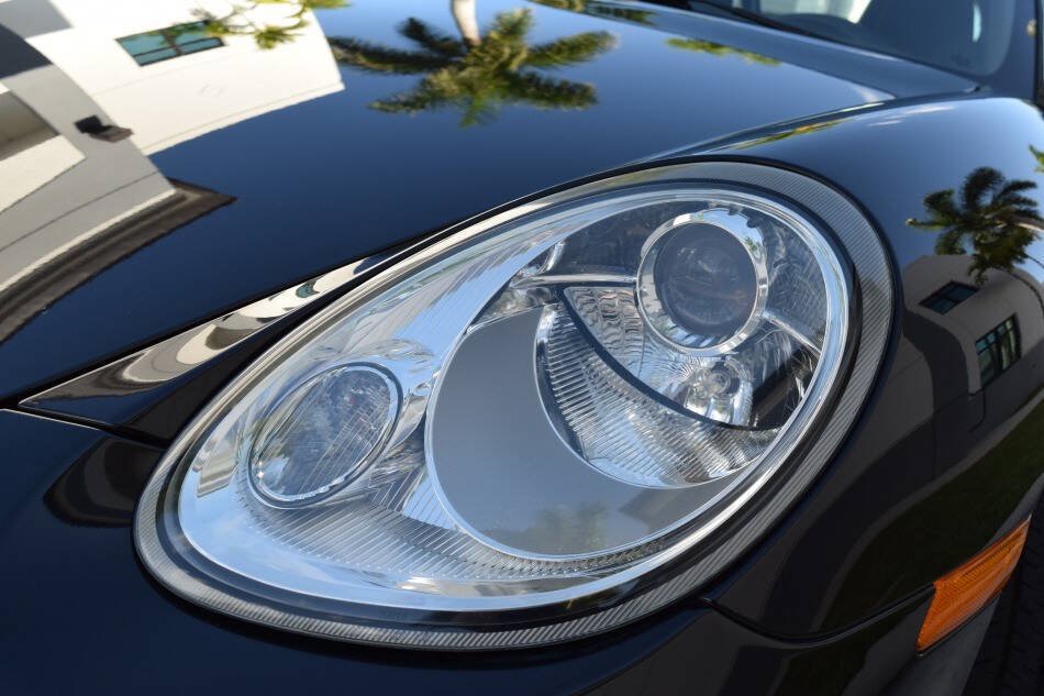 Used 2005 Porsche Boxster RWD image 16