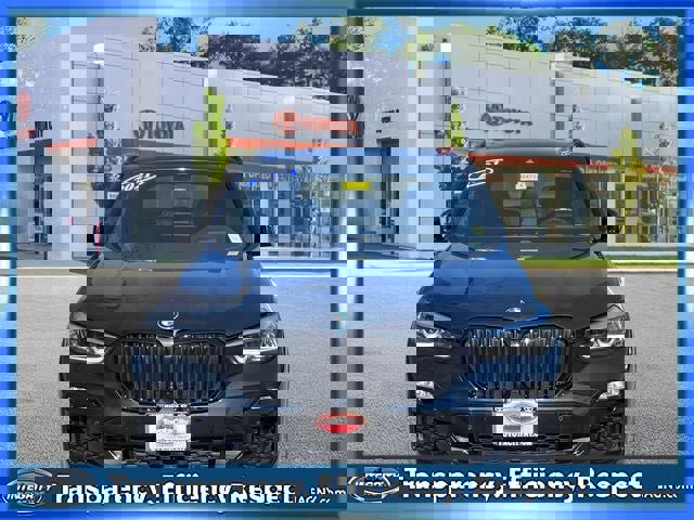 Used 2021 BMW X5 xDrive45e w/ M Sport Package image 2