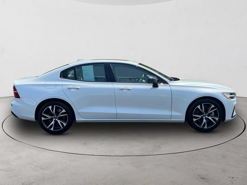 Certified 2025 Volvo S60 B5 Core AWD/4WD image 6