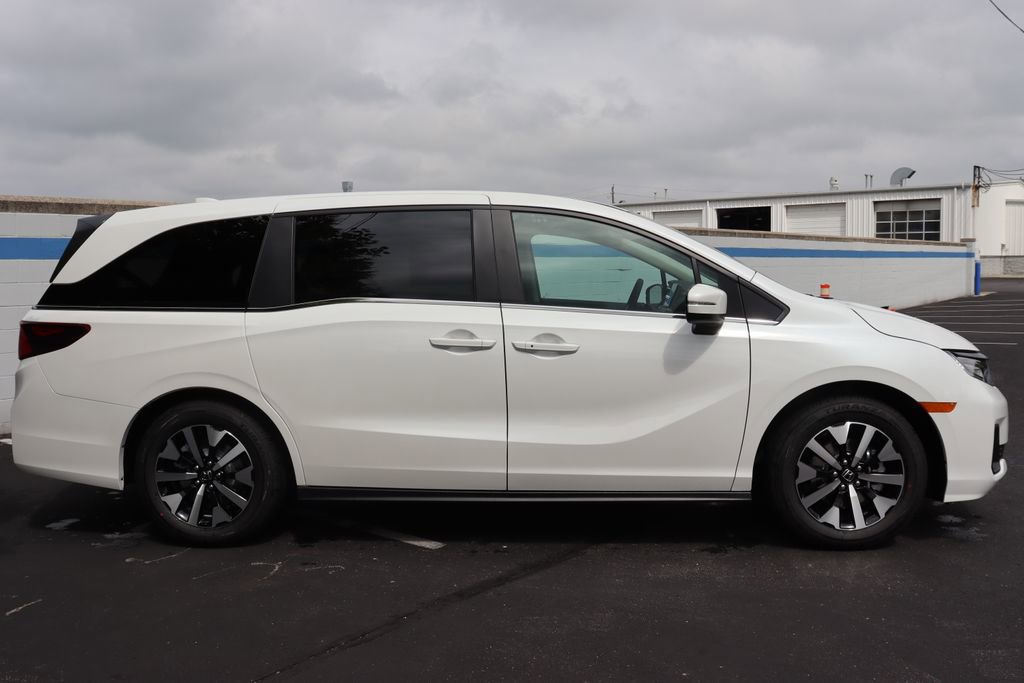 New 2026 Honda Odyssey EX-L image 6