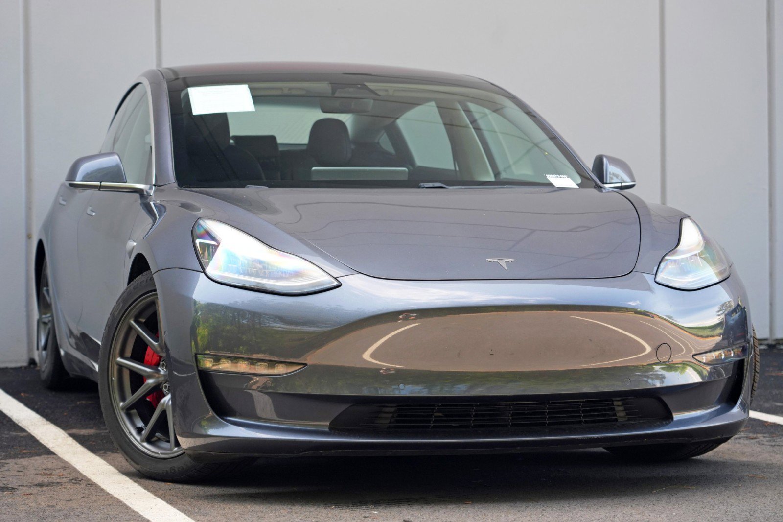 Used 2018 Tesla Model 3 Long Range RWD image 2