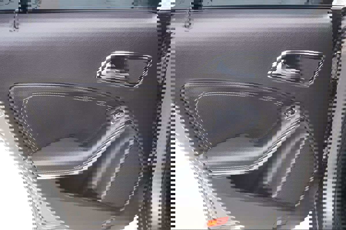 Used 2018 Mercedes-Benz CLA 250 image 16