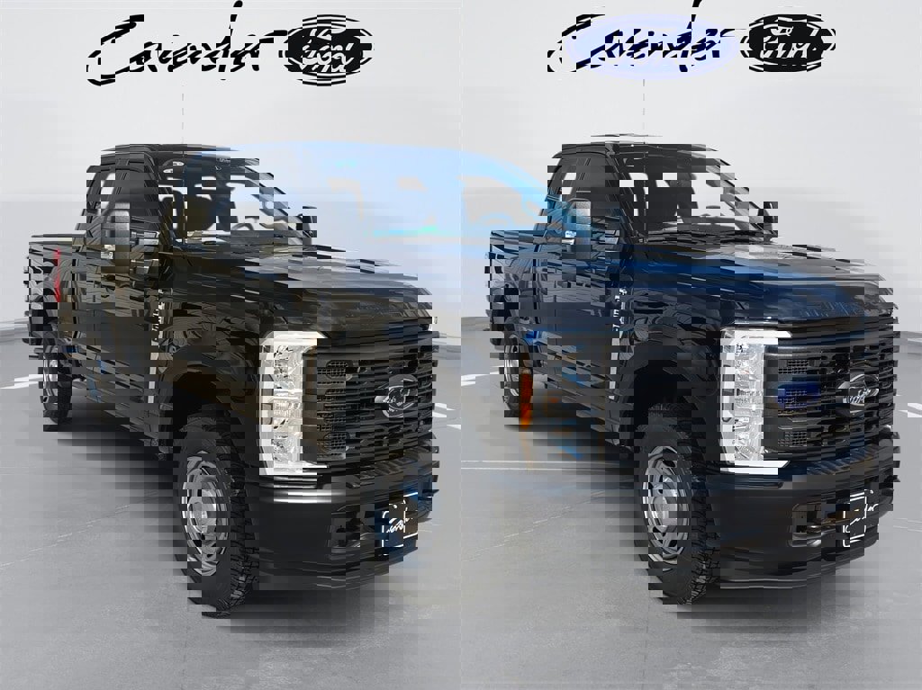 New 2026 Ford F350 XL image 3