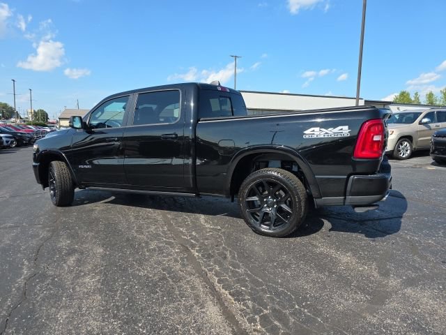 Used 2025 RAM 1500 Laramie w/ Advanced Safety Group II AWD/4WD image 4