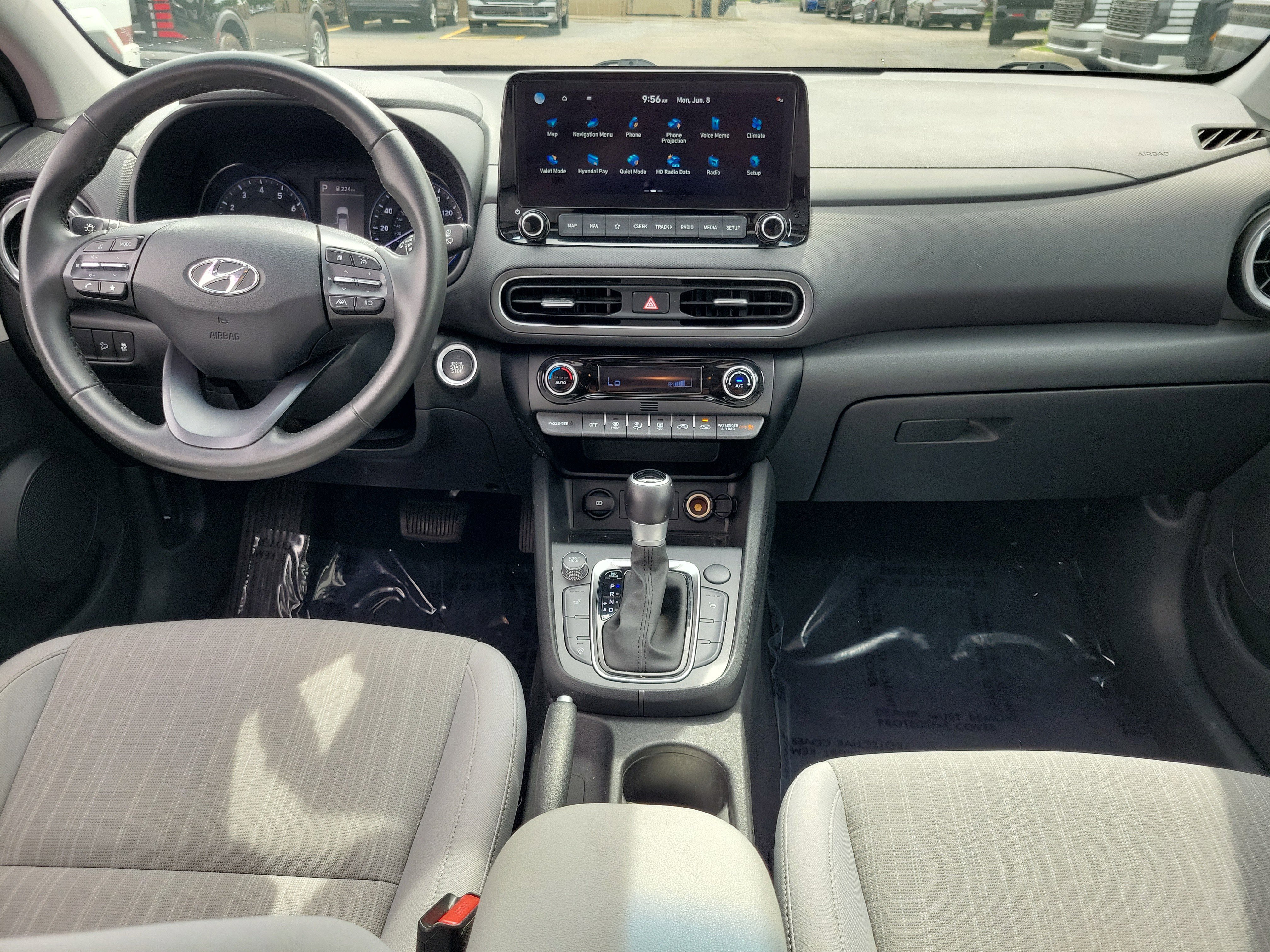 Used 2023 Hyundai Kona SEL w/ Convenience Package FWD image 9
