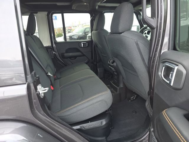 Used 2025 Jeep Wrangler Unlimited Sahara w/ Safety Group image 41